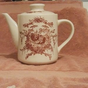 California Pantry Ceramic Tea Pot